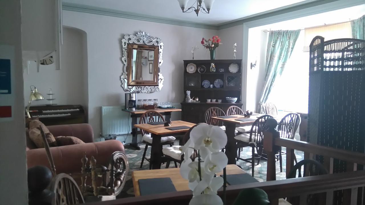 Tara Bed & Breakfast Fishguard Dış mekan fotoğraf